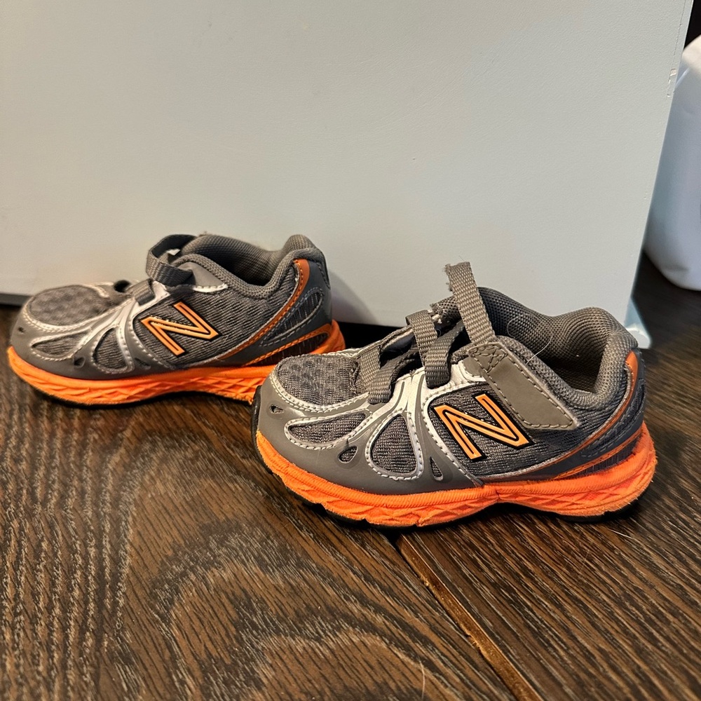 Toddler 5C Gray and Orange New Balance
